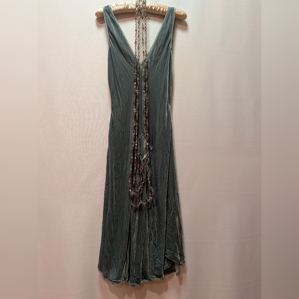 Elegant Retro Syle Pale Green Velvet Sleeveless Dress